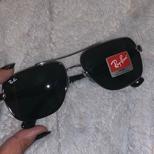 SOLD// polarized G-15 ray bans